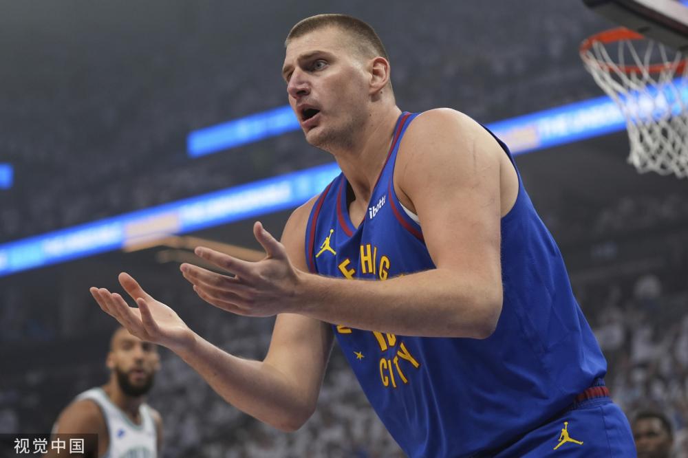 传球犹豫 传球犹豫