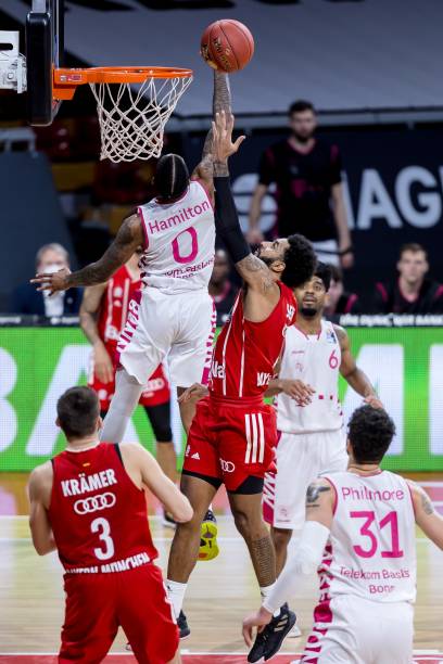 关键时刻稳 关键时刻稳